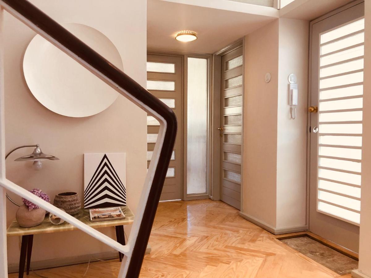 ポルトAmazing Duplex - Mid Century Experience & Parkingアパートメント エクステリア 写真